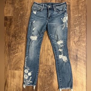 Abercrombie & Fitch Embroidered Distressed Blue Denim Jeans ankle length